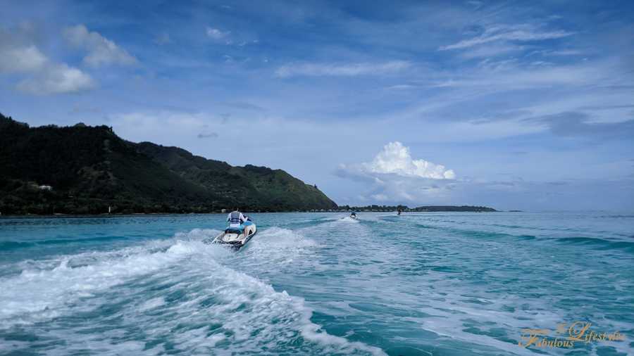 10 moorea jet ski