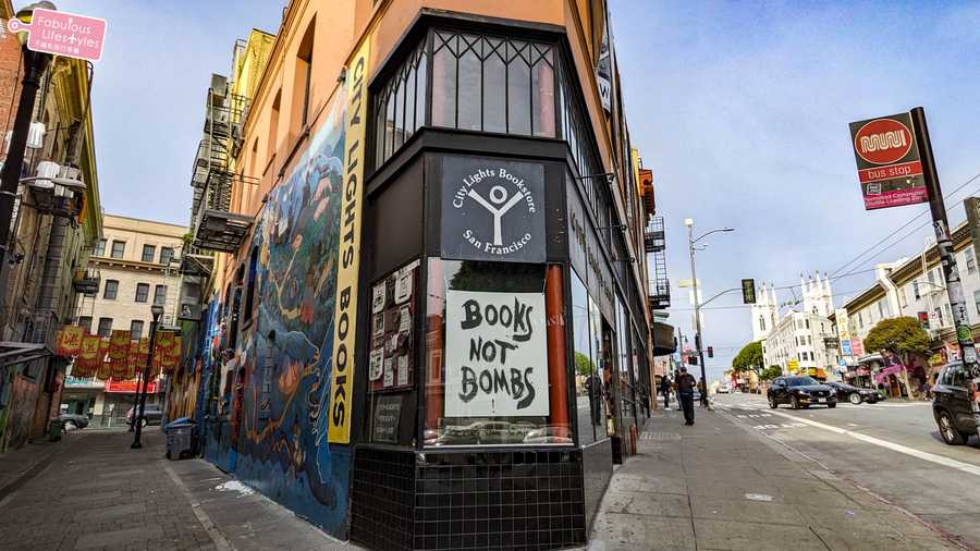02 san francisco city lights bookstore