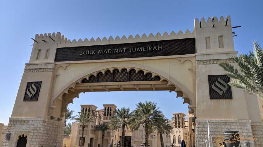 02 jumeirah abra tour